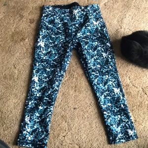 Workout capris